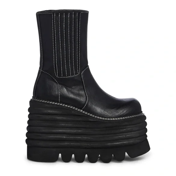 Dollskill Current Mood Toughen Up Platform Boots - Picture 7 of 10